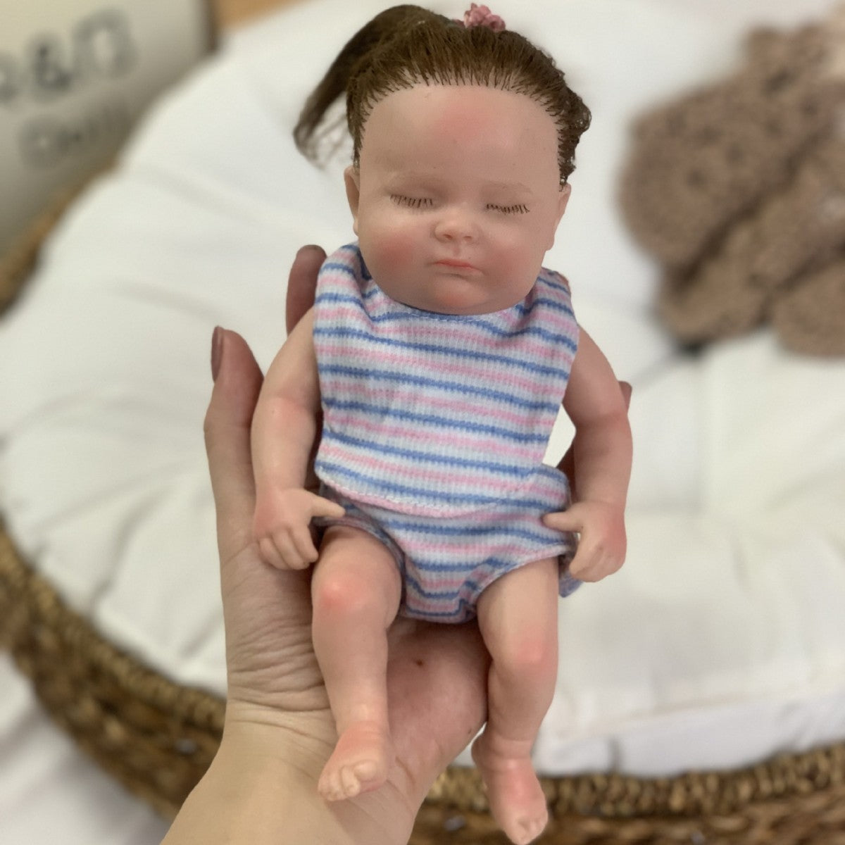 8 inch Ultra Real Touch Full Soild Silicone Body Mini Reborn Doll Washable Reborn Doll for Kids Gift & Display