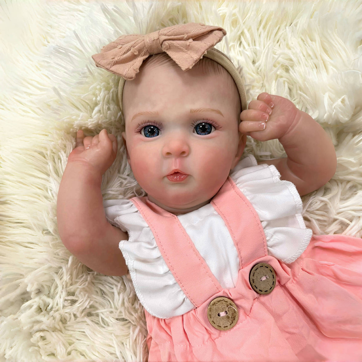 19 Inch Realistic Reborn Baby Doll with Cloth Body Handcrafted Newborn Doll Gift Toy for Little Girls Collectors