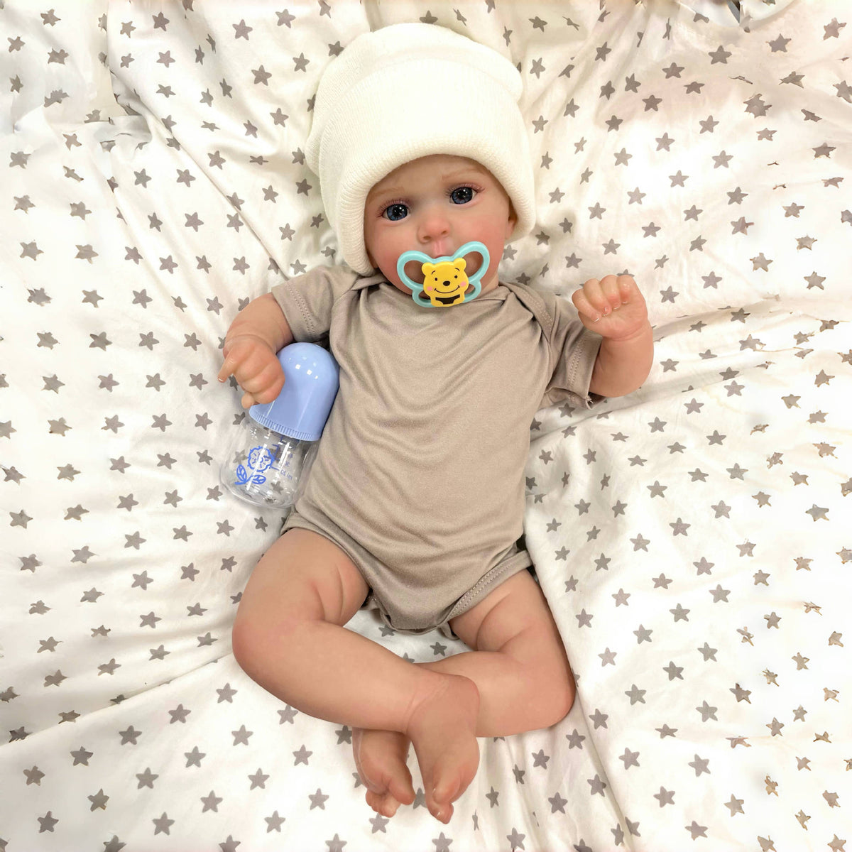 19 Inch Realistic Reborn Newborn Dolls with Cloth Body Detailed 3D Skin Handmade Collectible Doll Toy for Girls & Doll Lovers
