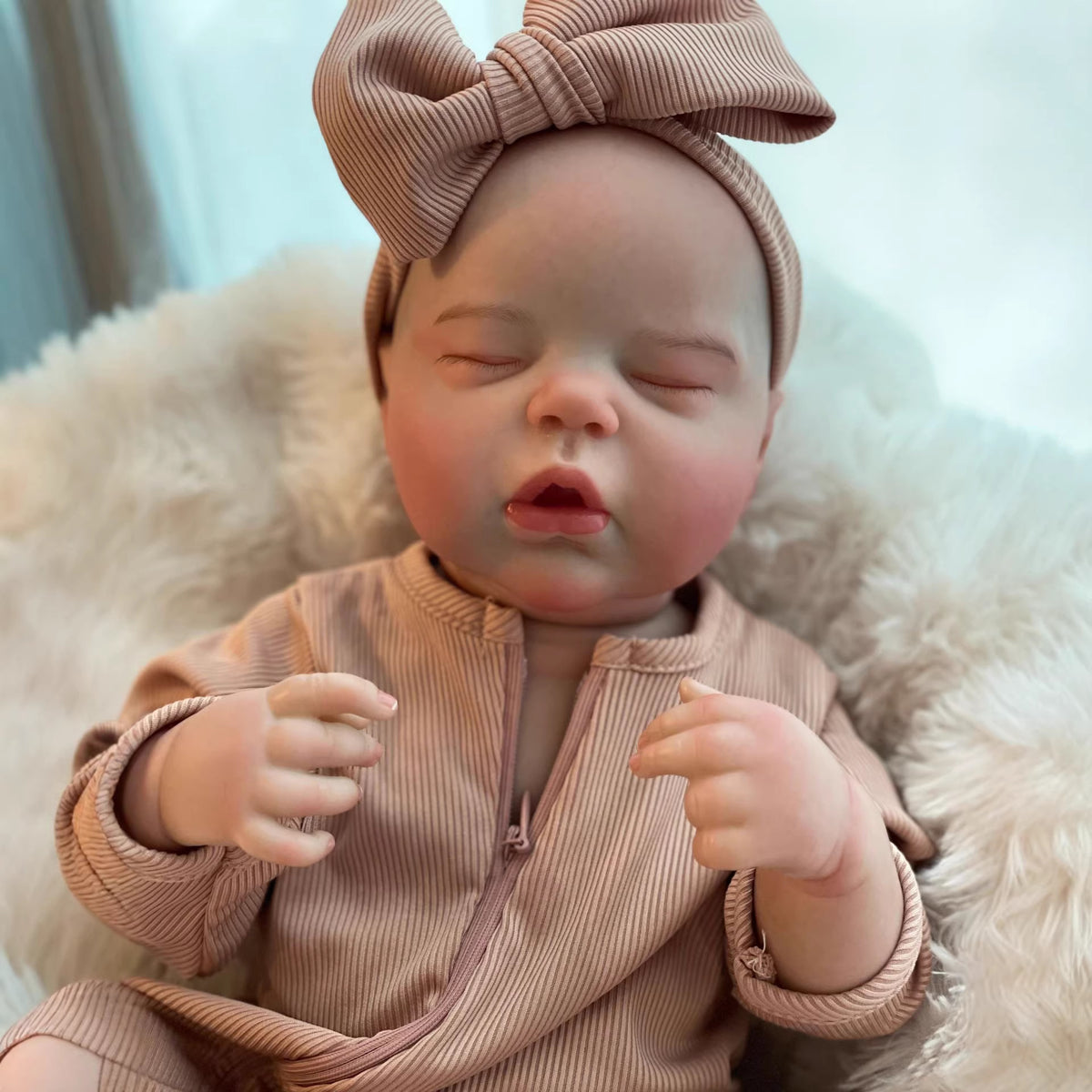 19 inch simulation doll Reborn doll exquisite painted 3D skin gift for children