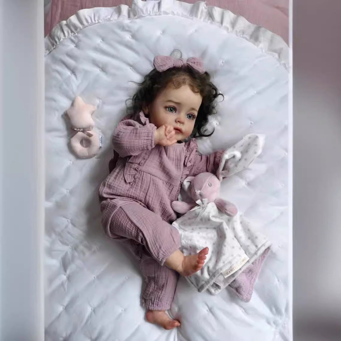 24 inch Reborn Dolls with Cloth Body Lifelike Doll Women Girl Gift
