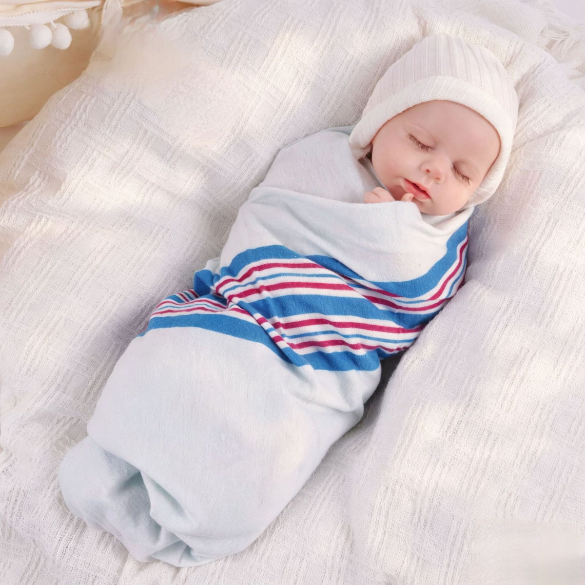 18 inch simulated reborn baby doll super soft and realistic with full solid silicone boby Present for Doll Enthusiasts