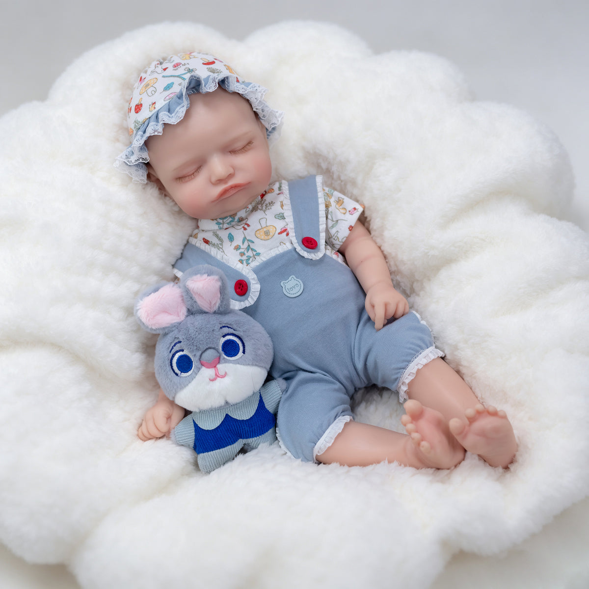 Lifelike 16 Inch Full Silicone Newborn‑Style Doll,  Multi‑age Companion for Holiday Gifting