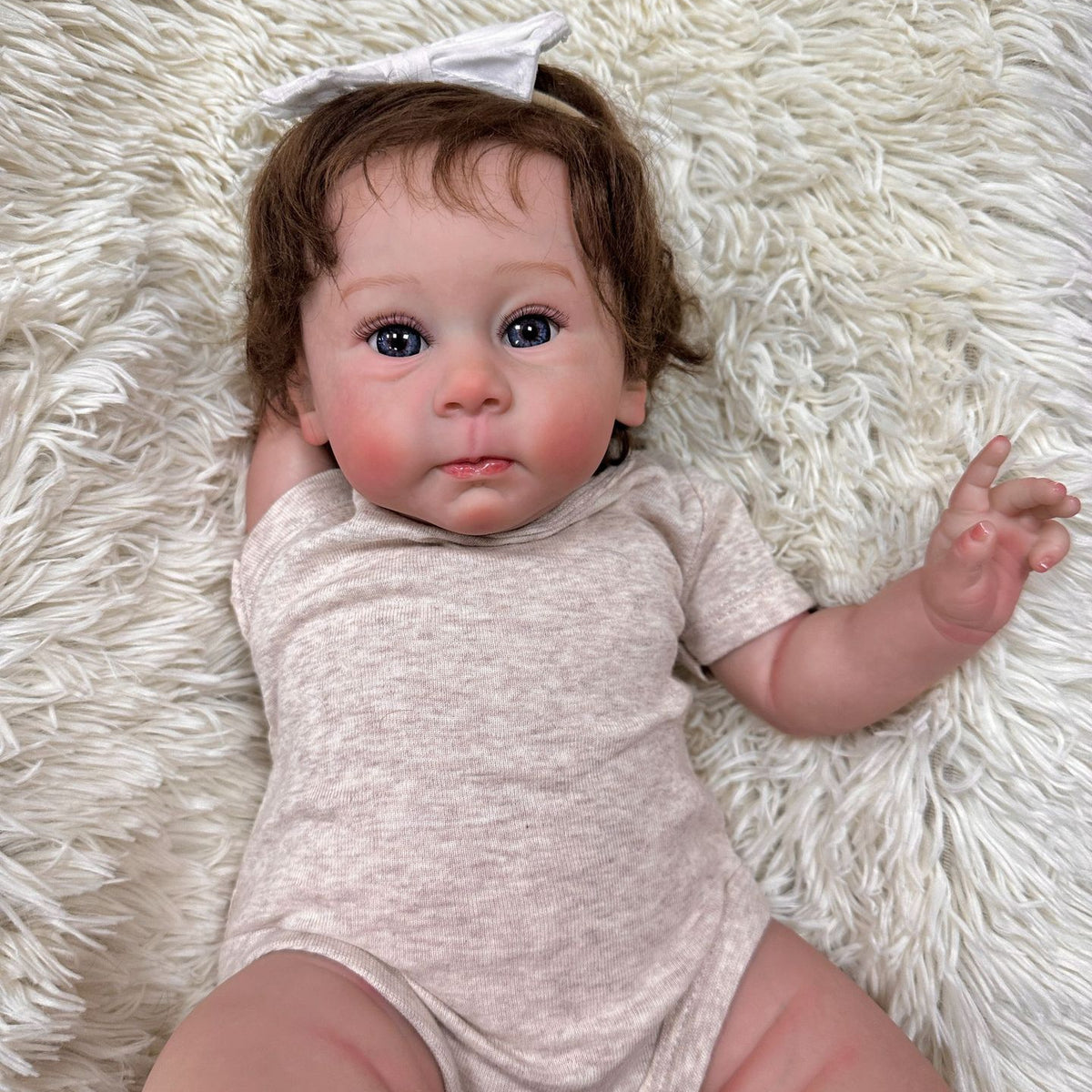 23 inch Reborn Dolls with Cloth Body Touch Soft implanted Brown hair,  Newborn Baby Dolls Toys for Girls Reborn Dolls