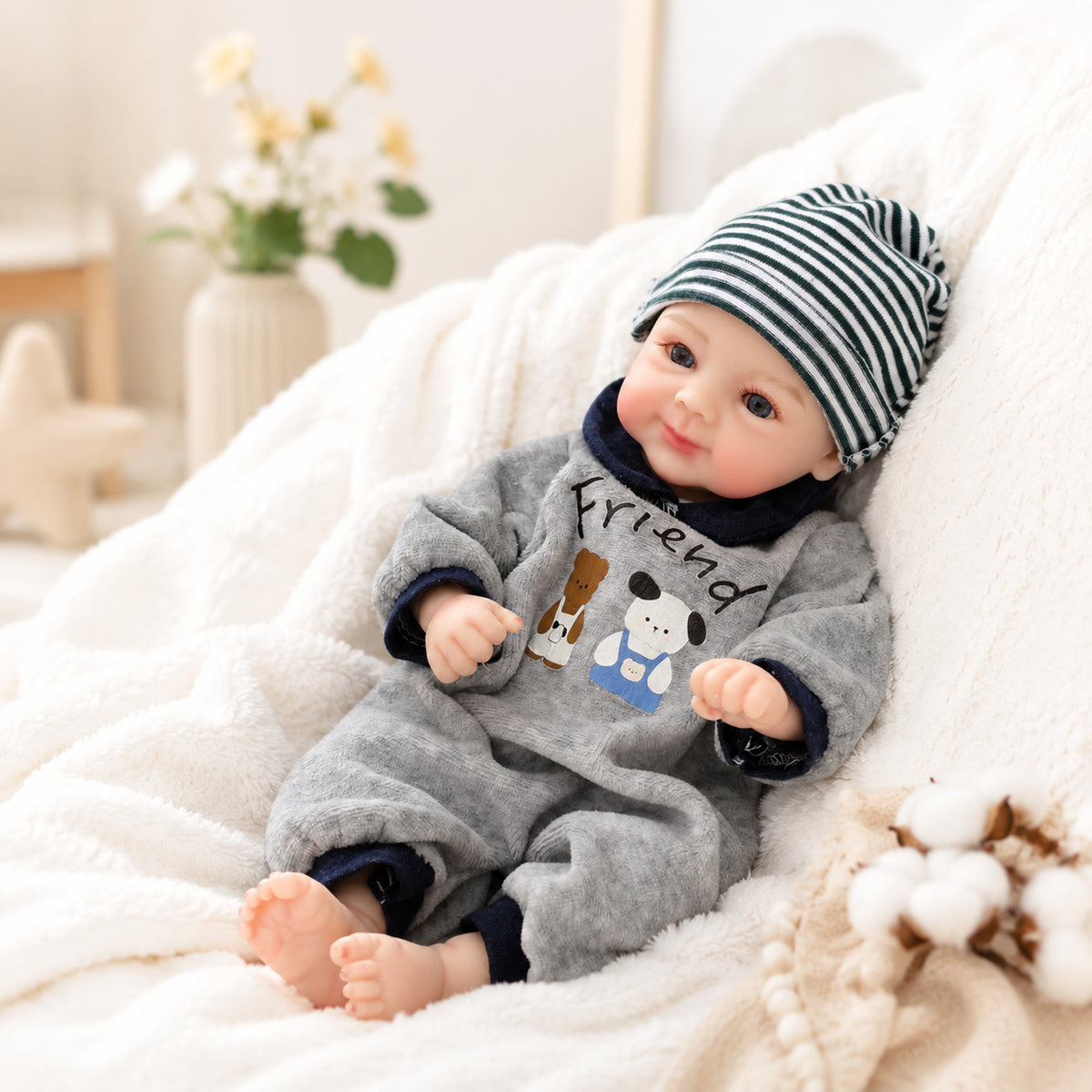 12 inch 30CM solid silicone reborn doll with real hand feel, closed eye stretchable bald head, simulated baby doll