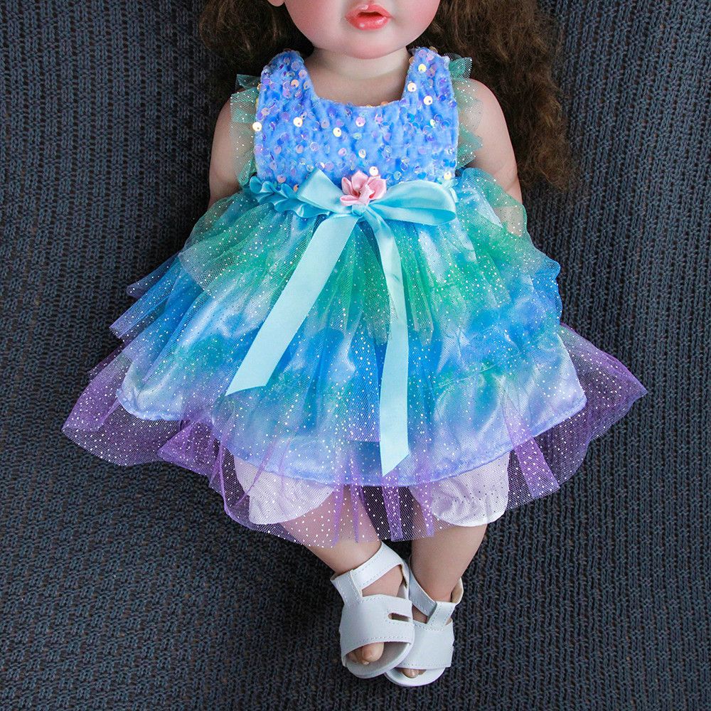 Exquisite princess-style replacement dress, suitable for 18cm–22cm reborn dolls.