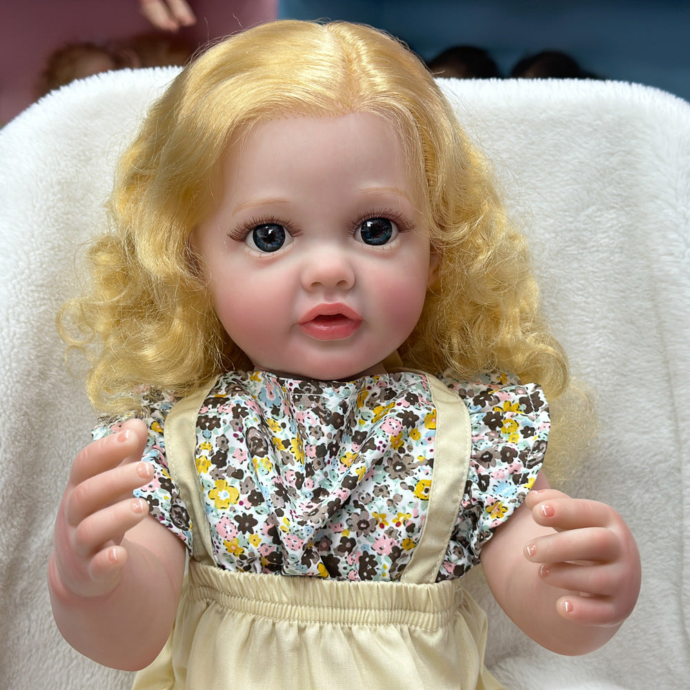 22 Inch Full‑Vinyl Lifelike Reborn Doll, Cherished Heirloom for Birthday Parties and Holiday Shopping Seasons