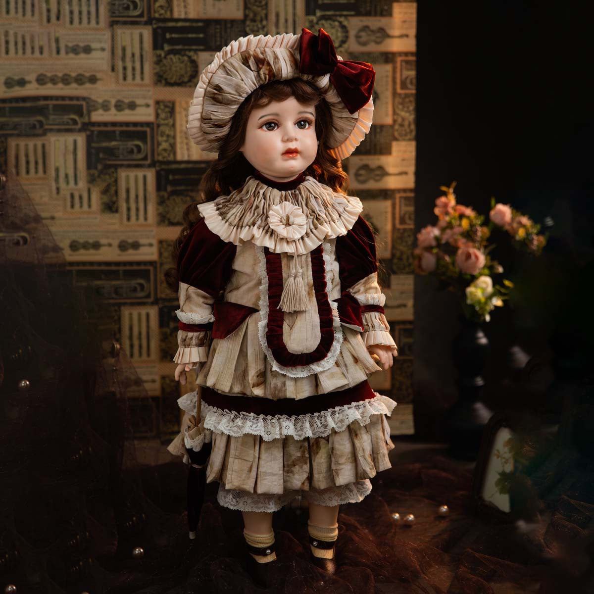 26-inch ceramic vintage soup-style royal doll, cloth body, high-end gift, collectible, decorative ornament.