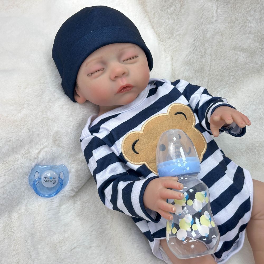 18 Inch Full‑Vinyl Reborn Doll, Nice Surprise for Birthdays and Holiday Gift‑Giving