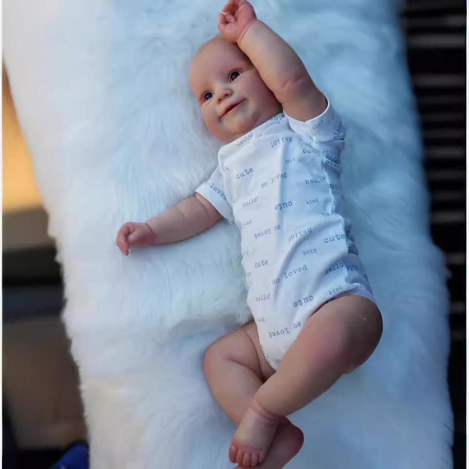 24 inch High Quality Large Baby Reborn Dolls with Cloth Body Cute and Realistic Real Baby for gifts