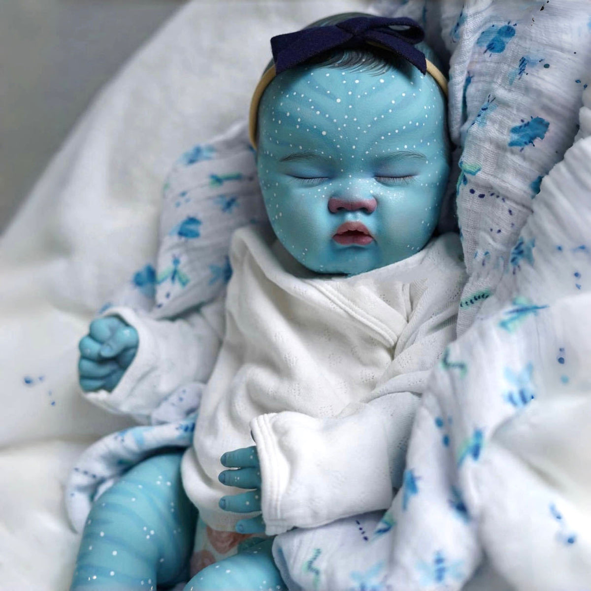 20 inch Cloth‑Body Collectible Avatar Reborn Doll, Treasured Keepsake Toy for Kids and Adult Collectors