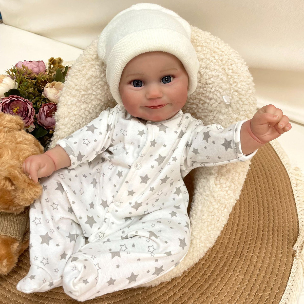 19 Inches Handmade Lifelike Reborn Doll with Cloth Body 3D Skin Realistic Newborn Baby Play Toy Gift for Girls & Doll Collectors