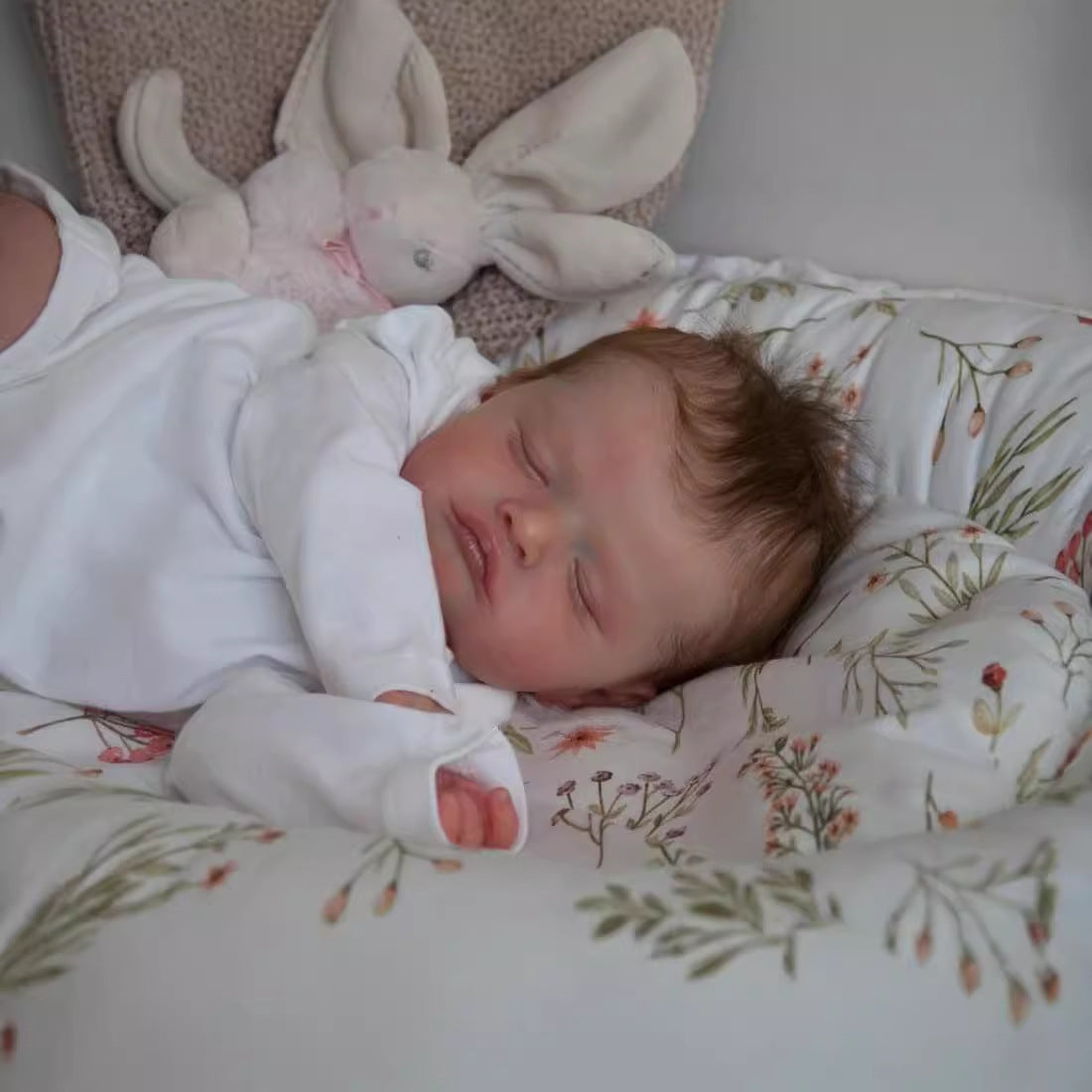 19 inch Reborn Dolls with Cloth Body Touch Soft Newborn Baby Dolls Toys for Girls Reborn Dolls