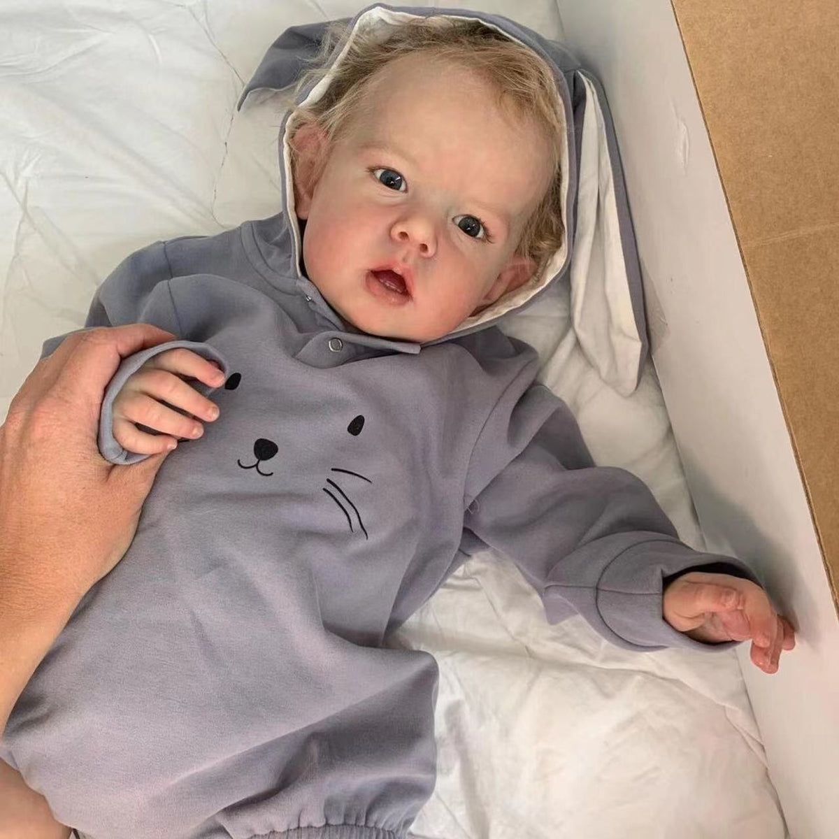 22/28 inch with Cloth body Soft Vinyl limbs Touch Soft with Gold Hair Toys for Girls Reborn Dolls