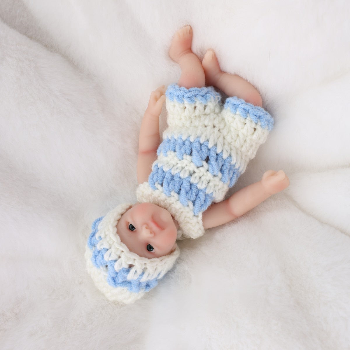 6-inch palm solid silicone reborn baby simulation doll, real-feel stretchable children's toy gift