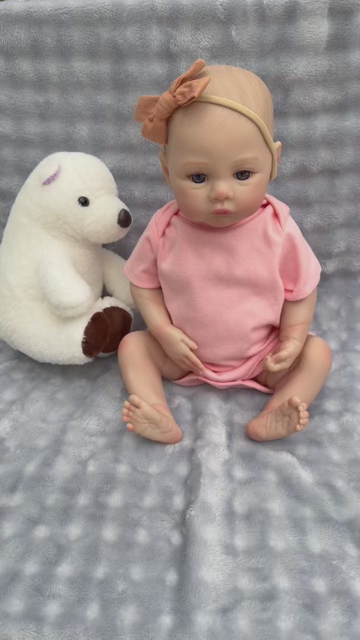 19 inch Lifelike Reborn Baby Girl Doll, Full Vinyl Handmade Doll, Realistic Newborn Toy for Kids